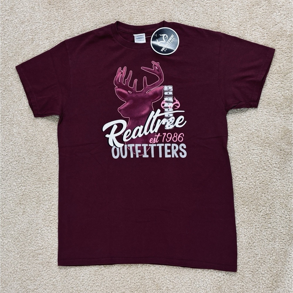 Realtree Outfitters Womens Medium Maroon Graphic T-Shirt Deer Logo Cotton Tee